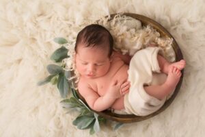 The Perfect Posing Bowl for Newborn Photography picklesandsunshine on Etsy